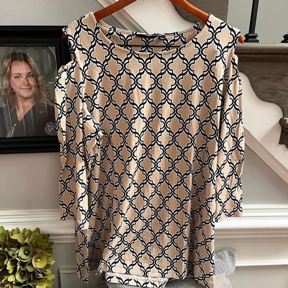 Susan Graver Tan & Black Print Cold Shoulder Tunic Top sz XL NWOT